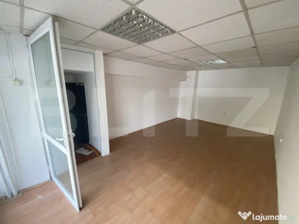 Spatiu comercial, 81 mp, zona Calea Bucuresti