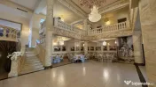Spațiu evenimente la cheie, 1.570 mp utili, 1.800 mp teren, 