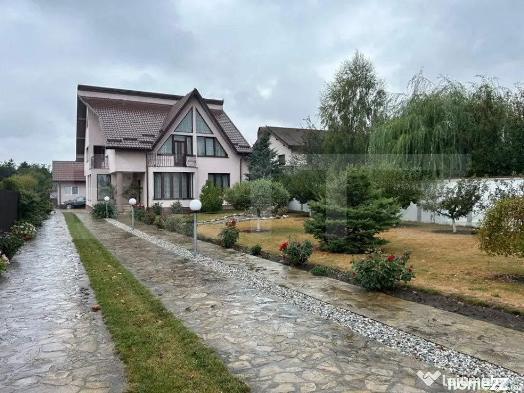 Casa multifunctionala, 200 mp utili, 1600 teren , zona Campu - Suceava (Suceava)