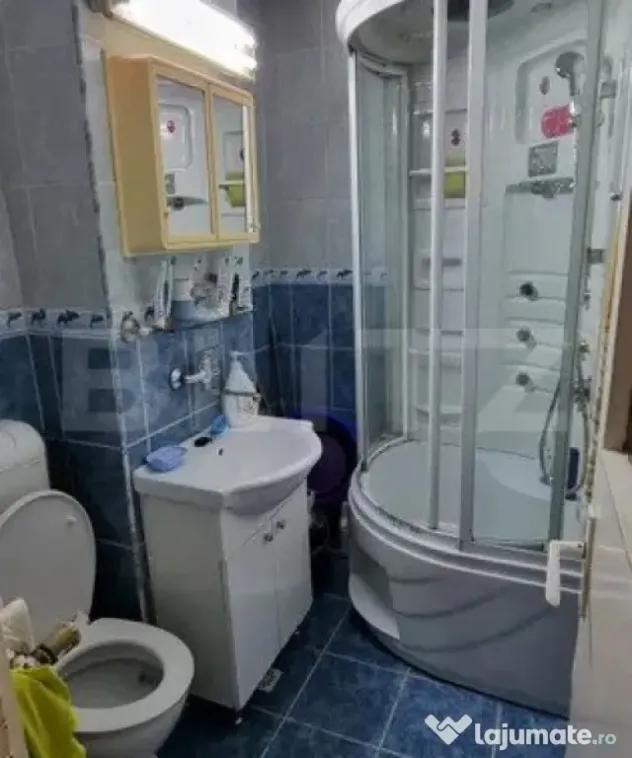 Apartament 3 camere, 50mp, zona scolii "Liviu Rebreanu", Man
