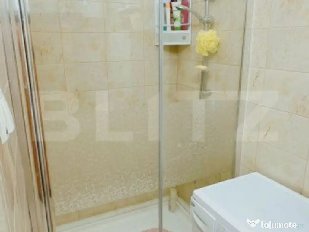 Casa in Moreni (exterior Vest) si 2000 mp de teren