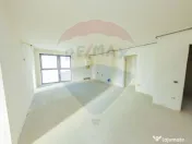 Apartament cu 3 camere de vânzare în zona catedralei 