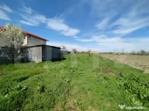 Teren Pielesti, 1.364 mp, toate utilitățile , front 14,5