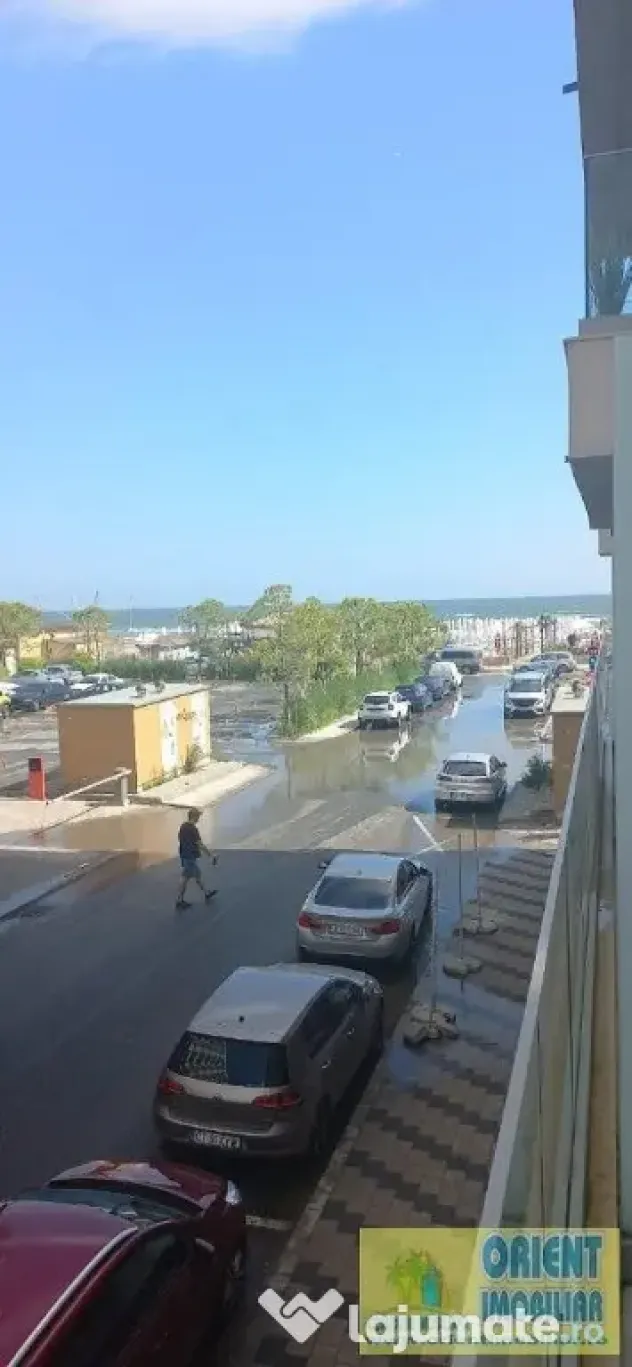 Mamaia Nord, 2 camere, primul rand la mare