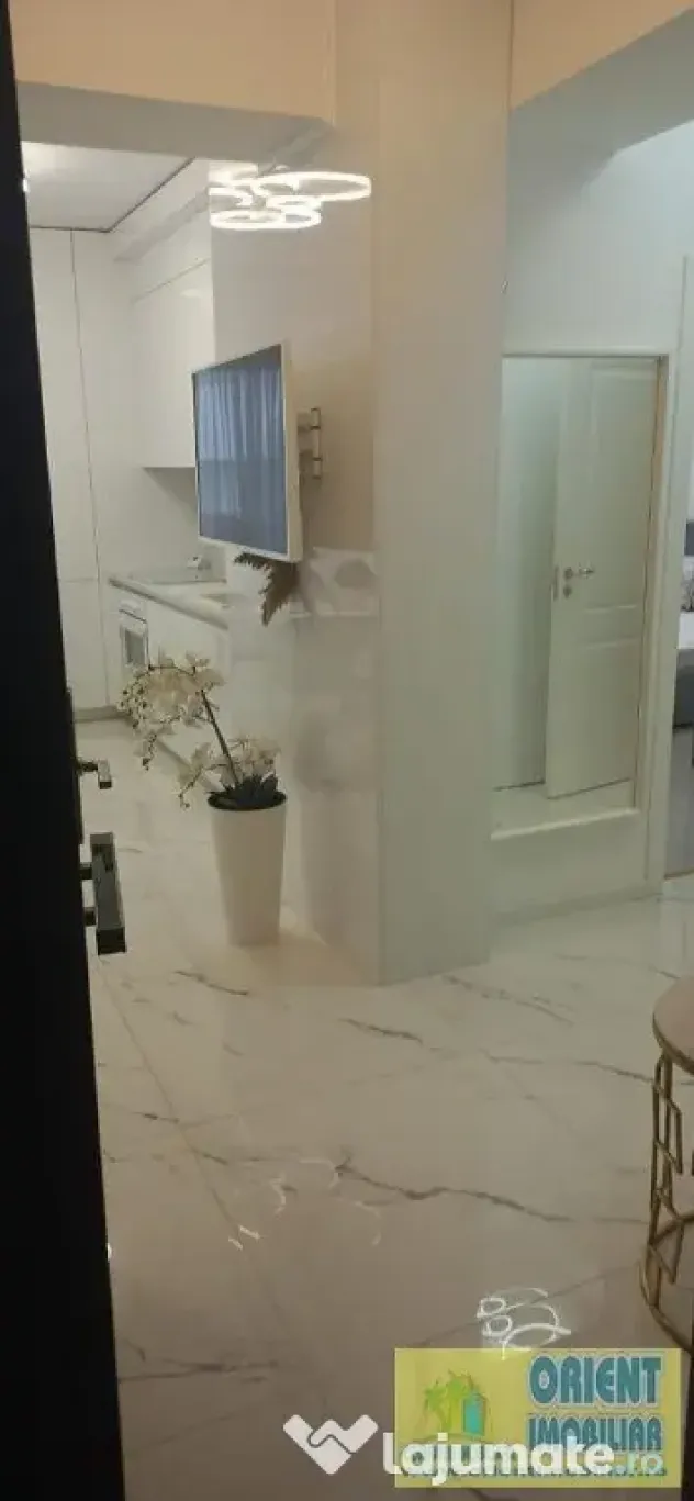 Mamaia Nord, 2 camere, primul rand la mare