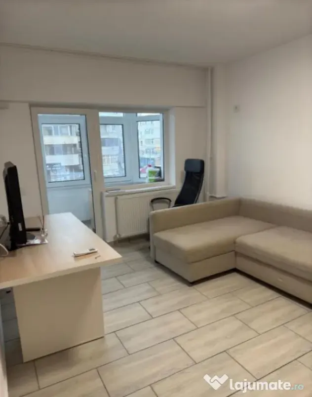 Garsoniera decomandata, termen lung, situata in zona VICTORI