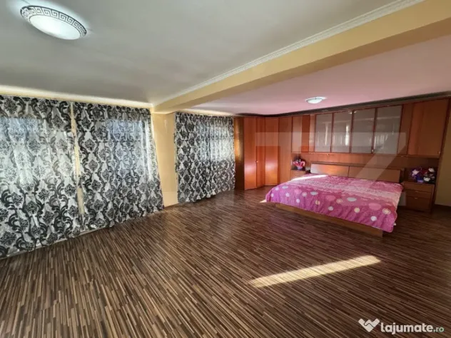 Casa P+1 283,69 mp, cartier Romanesti