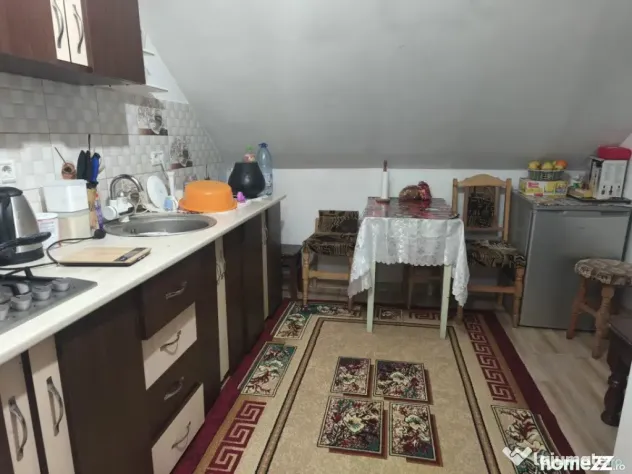 Casa 5 camere, 210mp, zona Gramesti, Siret - Gramesti (Suceava)