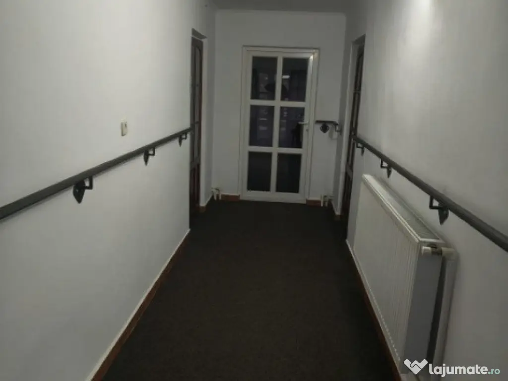 Casa 5 camere, 210mp, zona Gramesti, Siret