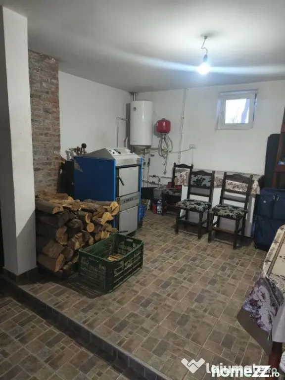 Casa 5 camere, 210mp, zona Gramesti, Siret