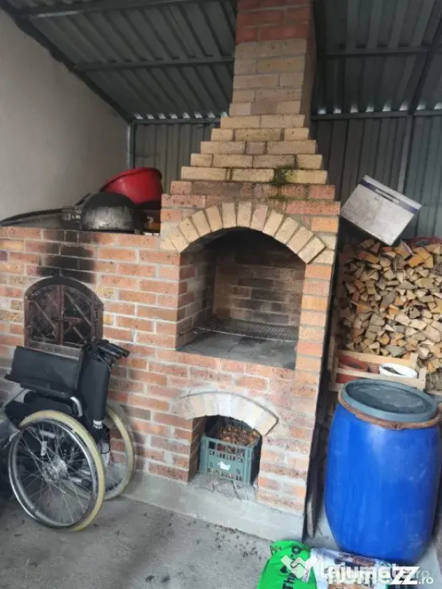 Casa 5 camere, 210mp, zona Gramesti, Siret