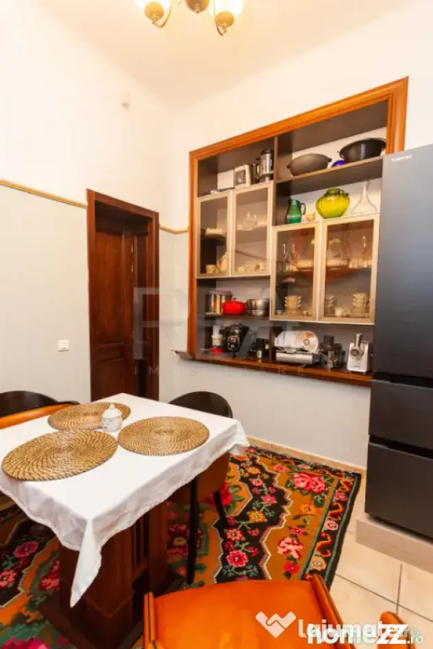 Birou | Ultracentral | 6 camere - Bucuresti (Bucuresti-Ilfov)