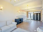 De închiriat casă cu 4 camere , în zona de Dealuri 