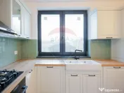 De închiriat casă cu 4 camere , în zona de Dealuri 