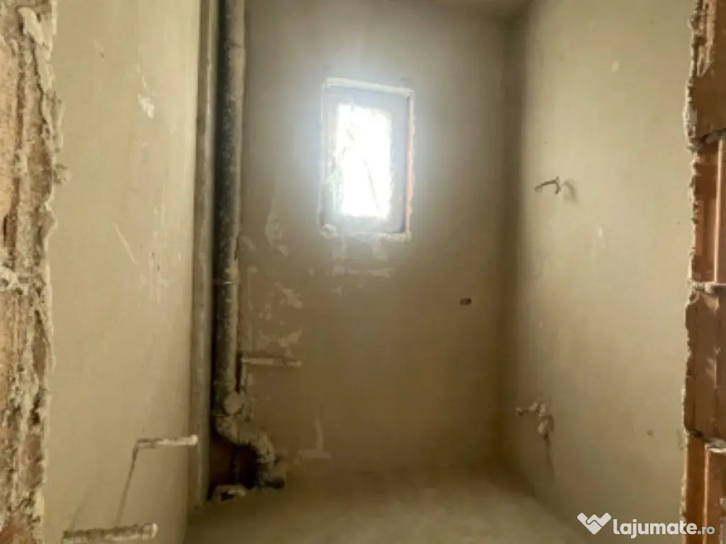 Spațiu comercial, finisaje la alegere, toate utilitățile, parcare