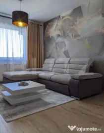 Apartament de vanzare, 2 camere decomandat, 56 mp, zona Trac