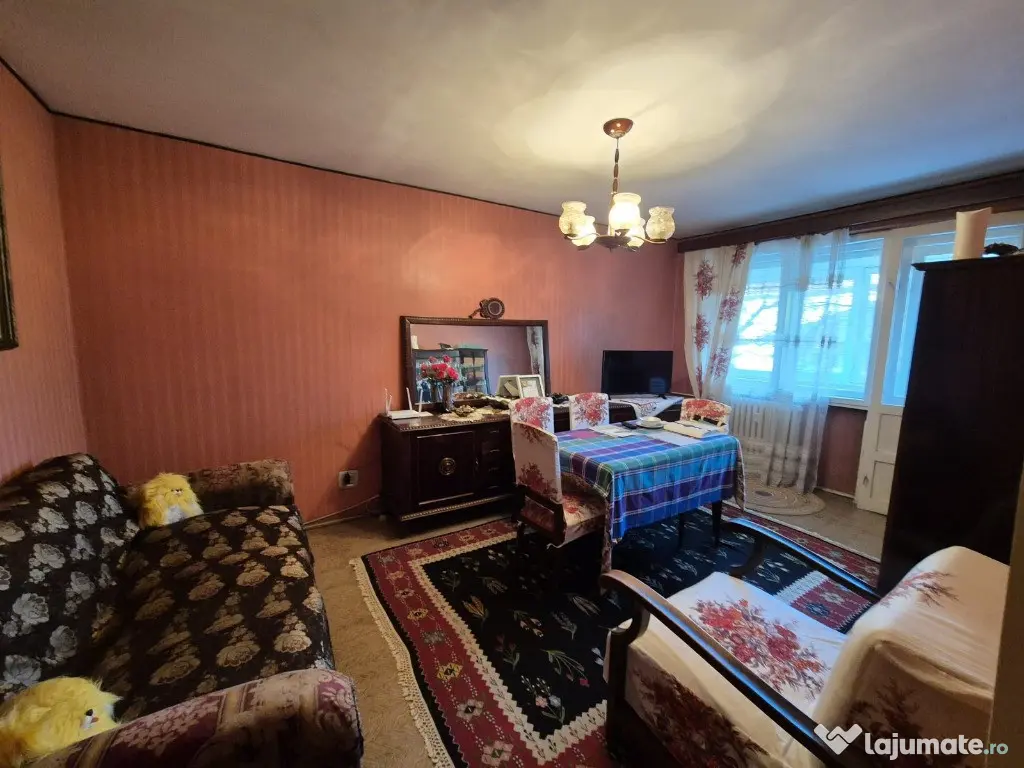 Ion Mihalache-parcul Kiseleff, vanzare apartament 3 camere decomandat