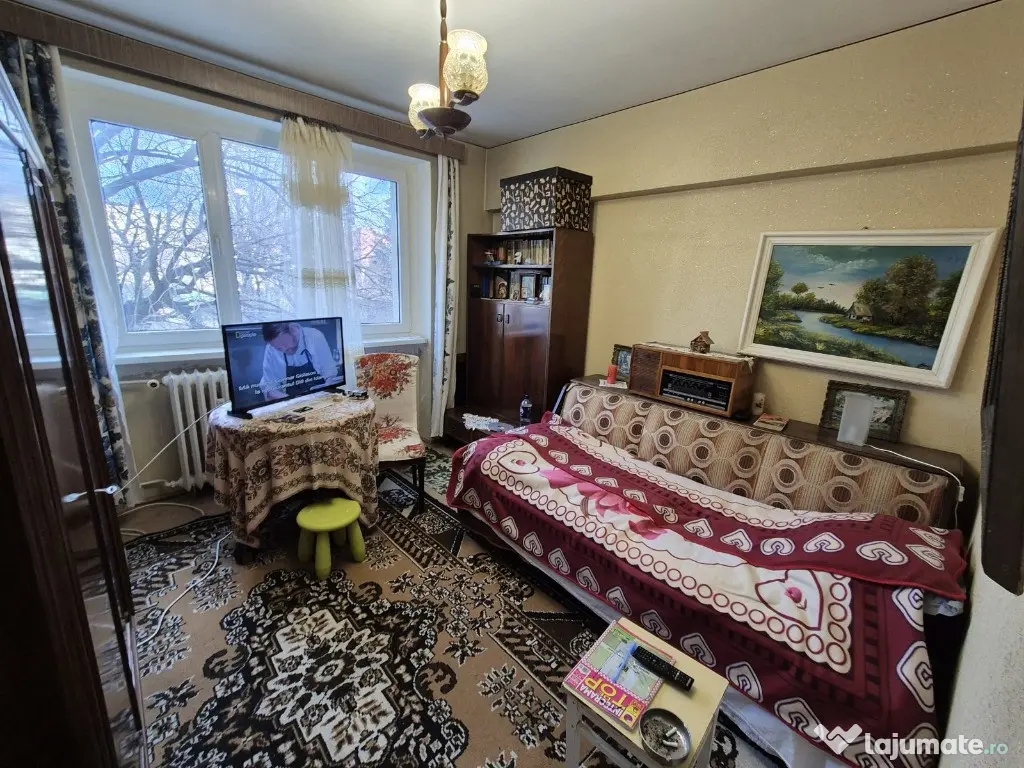 Ion Mihalache-parcul Kiseleff, vanzare apartament 3 camere decomandat