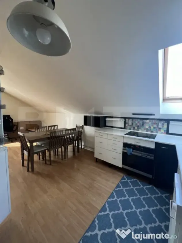 Apartament pe două niveluri, 3 camere, 85 mp, Mărăști