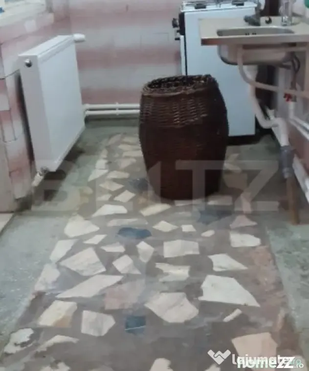 Casa de vanzare, cu 5 camere, 112 mp, Gaesti