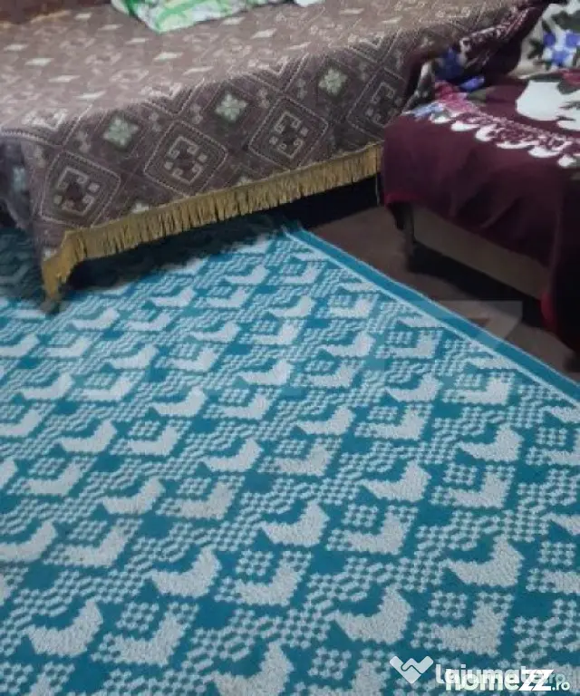 Casa de vanzare, cu 5 camere, 112 mp, Gaesti
