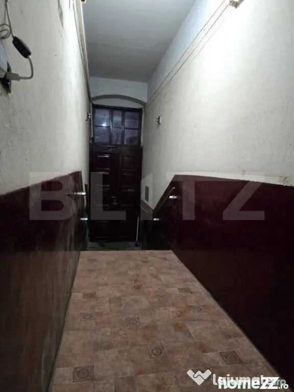 Casa de vanzare, 6 camere, 137 mp, teren 579 mp, zona semice - Satu Mare (Satu-Mare)
