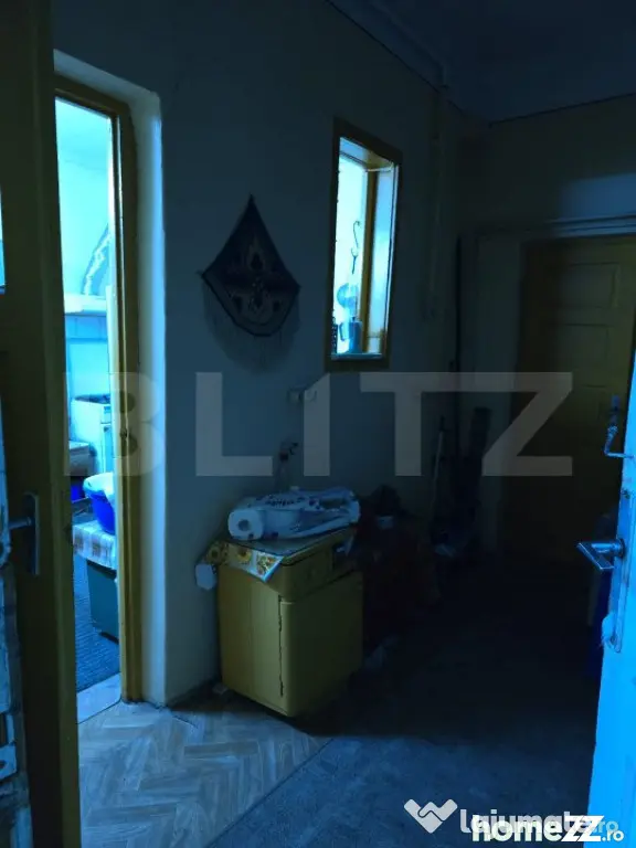 Casa de vanzare, 6 camere, 137 mp, teren 579 mp, zona semice - Satu Mare (Satu-Mare)