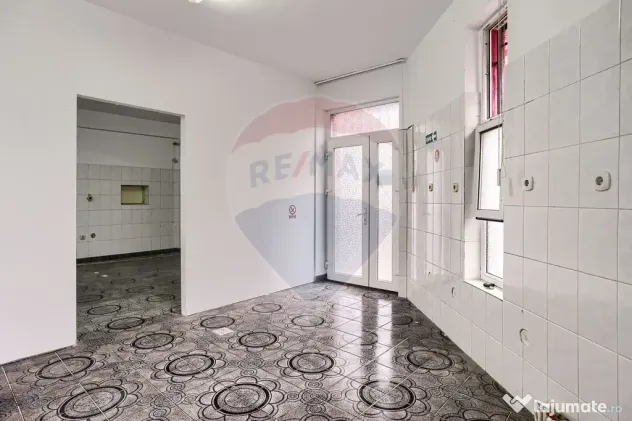 Spațiu comercial de 86 mpc în zona ultracentrală a Ara...