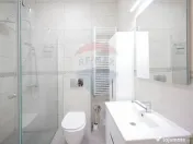 Casǎ cu piscinǎ și garaj de vânzare în Sânmartin, B... 