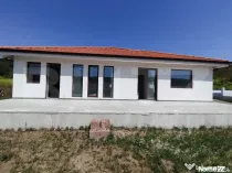 „Casă în stil mediteranean de vânzare în Livezeni –