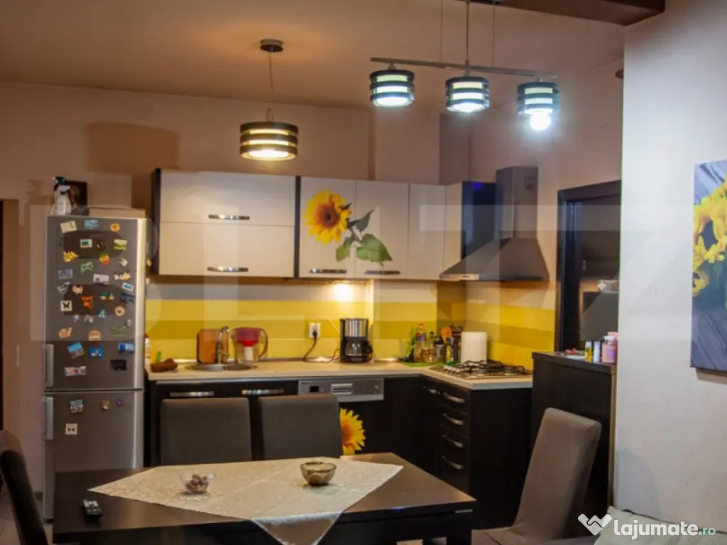 Apartament in vila, 80mp loc parcare, mobilat, zona Centru