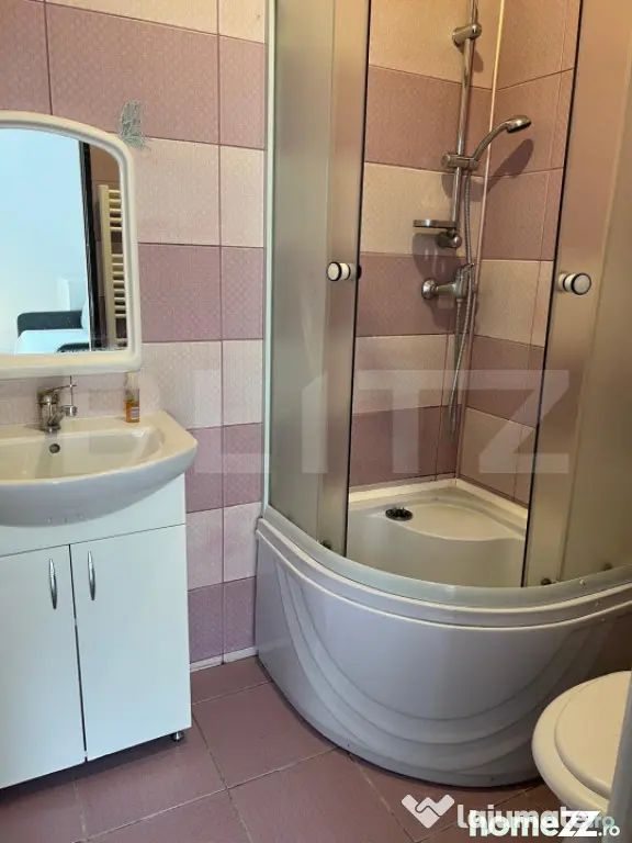 Apartament 3 camere 2 bai -in vila - 80mp -pivnita si parc - Brasov (Brasov)