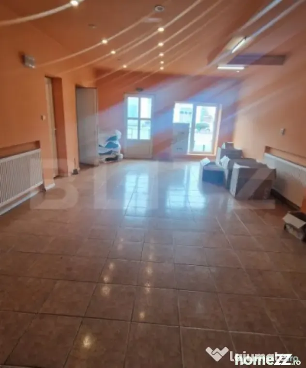 Casa in Centru Civic 4 camere , D +P+ E , PLUS SPATIU COMERC - Brasov (Brasov)