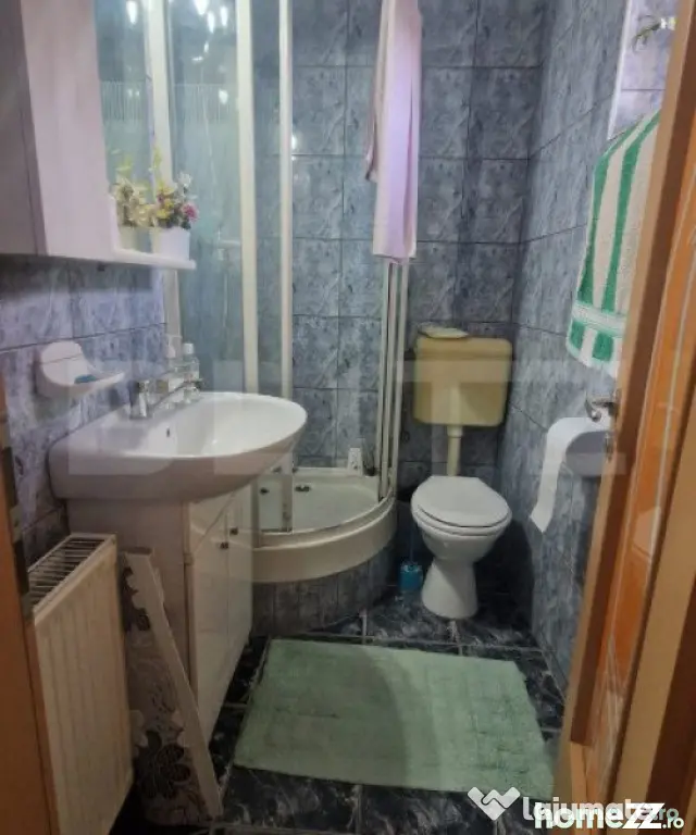 Casa in Centru Civic 4 camere , D +P+ E , PLUS SPATIU COMERC - Brasov (Brasov)