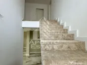 Casa individuala cu 5 camere, finisaje premium, disponibila imediat.