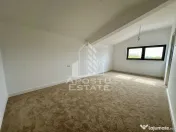 Casa individuala cu 5 camere, finisaje premium, disponibila imediat.