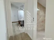 Penthouse cu 3 camere și 2 bai, mobilat si utilat in spate la Lidl. 