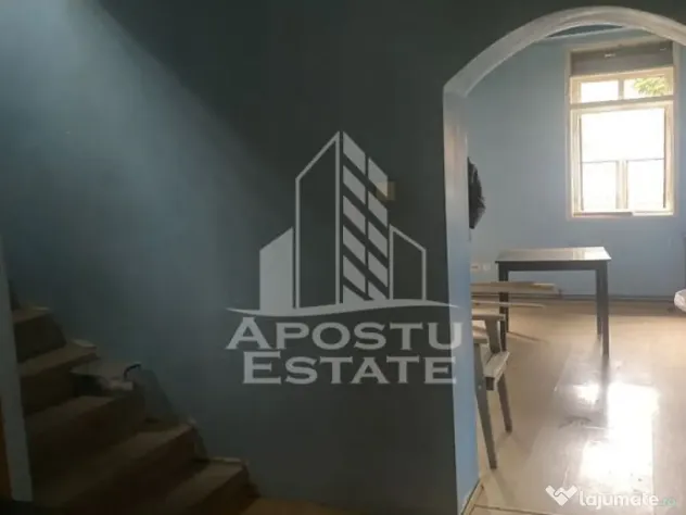 Casa unifamiliala în Timișoara,cu spațiul comercial - Timisoara (Timis)
