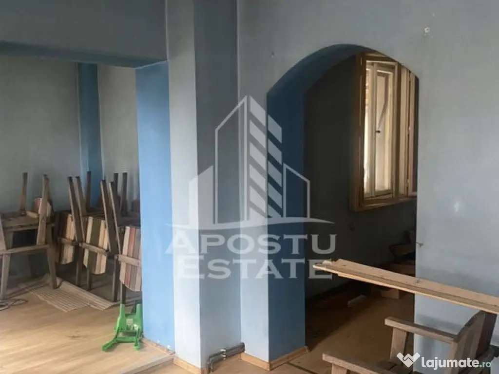 Casa unifamiliala în Timișoara,cu spațiul comercial - Timisoara (Timis)