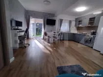 Apartament cu 2 camere, 45 mp, semidecomandat, gradina de 25