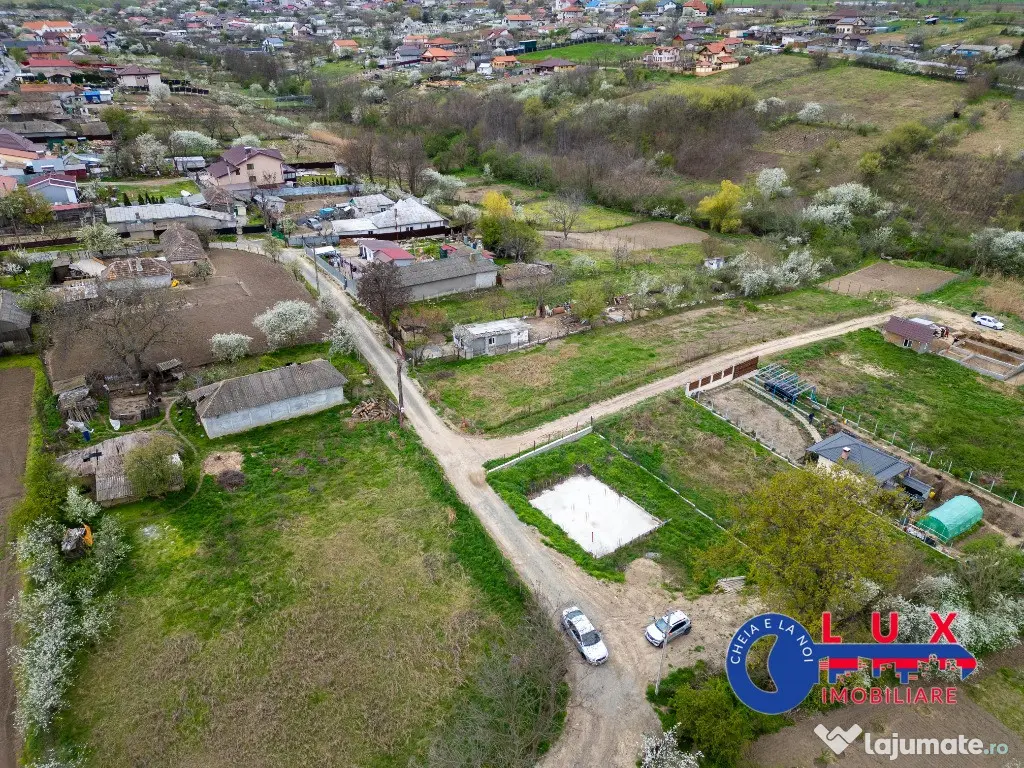 ID 7833 EXCLUSIVITATE - Teren cu priveliste superba