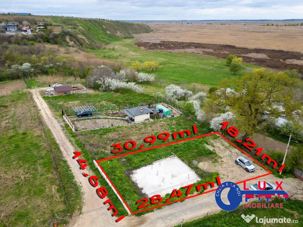 ID 7833 EXCLUSIVITATE - Teren cu priveliste superba