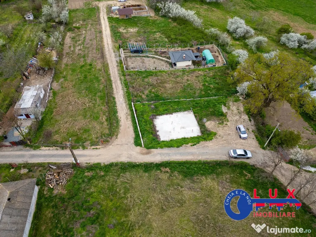 ID 7833 EXCLUSIVITATE - Teren cu priveliste superba