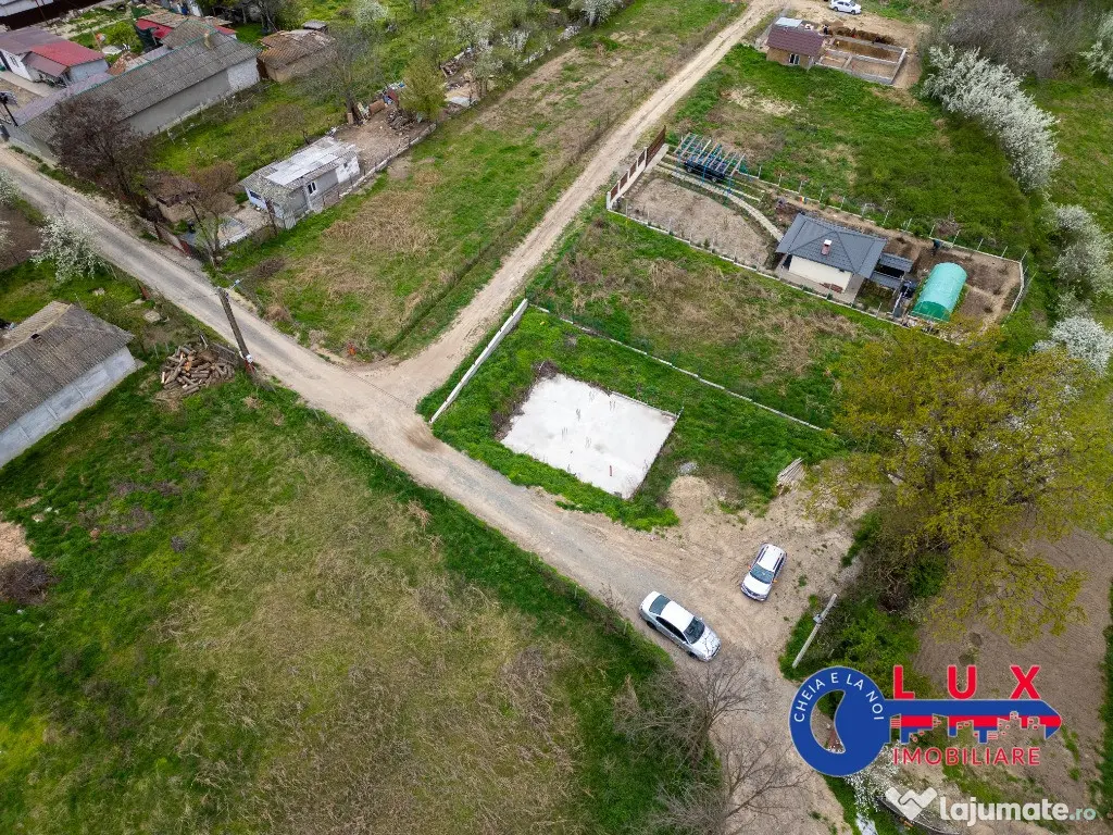 ID 7833 EXCLUSIVITATE - Teren cu priveliste superba