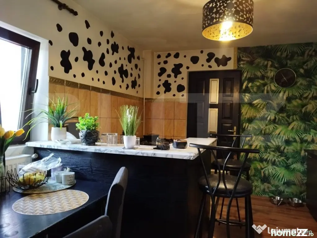 Casa cu 4 camere, 140 mp, acces auto, 902 mp teren, zona Bog - Timisoara (Timis)