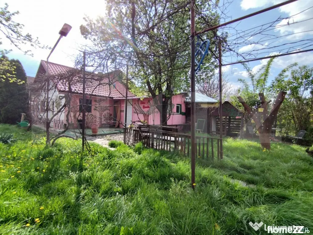 Casa cu 4 camere, 140 mp, acces auto, 902 mp teren, zona Bog - Timisoara (Timis)