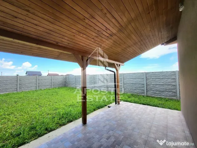 Jumatate de duplex pe parter cu 4 camere si 2 bai, Sag - Sag (Timis)