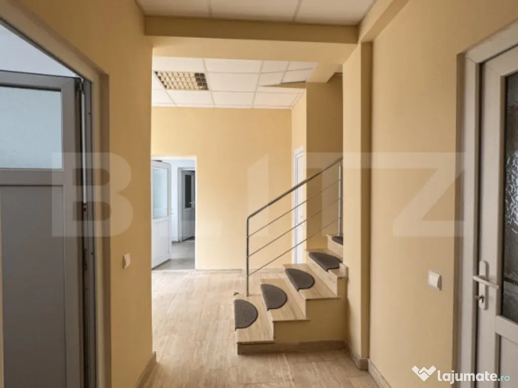 Cladire comerciala, 360 mp, 335 mp teren, zona centrala