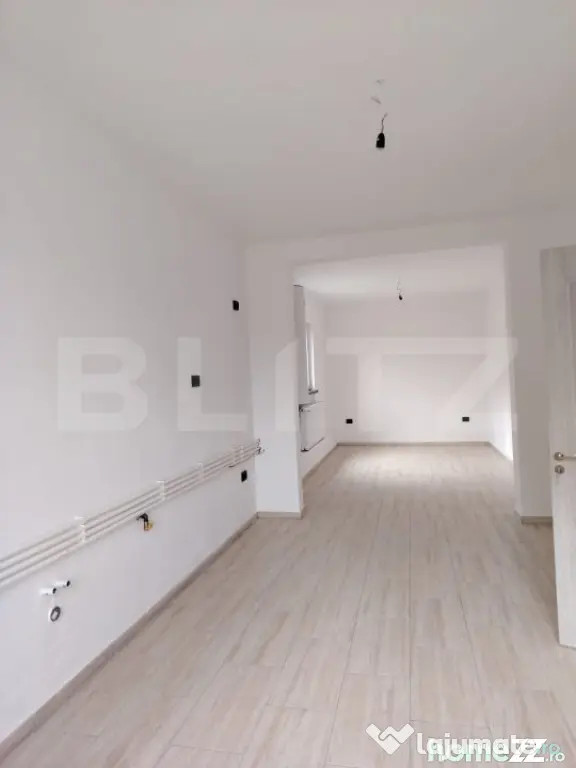 Casa de vanzare, cu 6 camere, 288 mp, zona Voinesti - Targoviste (Dambovita)