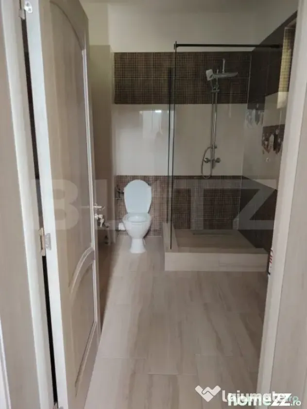 Casa de vanzare, cu 6 camere, 288 mp, zona Voinesti - Targoviste (Dambovita)
